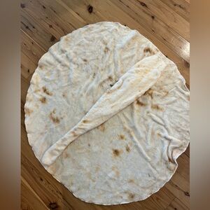 Round Tortilla Baby Swaddle with Tie